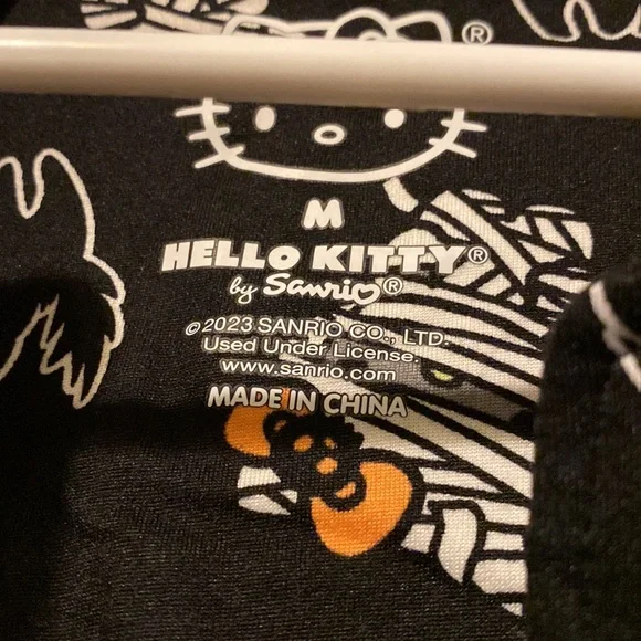 Hello Kitty Viral TikTok Halloween Pajama Set - Picture 5 of 6